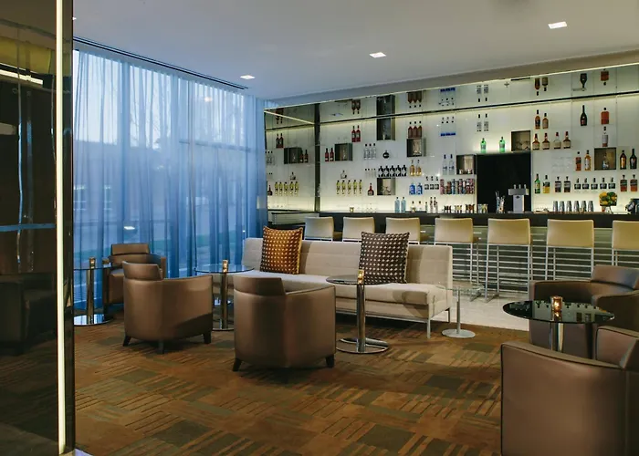 Ac Hotel Kansas City Plaza